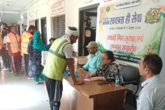 Municipality Launches Intensive Drive to Curb Pollution in Dadri; Health Check-Ups Also Conducted for Sanitation Workers IMAGE CREDIT TO रिपोर्टर