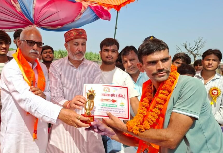 Athletes Showcase Their Strength and Talent in a Running Competition in Ikri IMAGE CREDIT TO रिपोर्टर