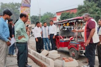 Shankaracharya Chowk–Kankhal Road to Be Upgraded at a Cost of ₹3.93 Crore Ahead of Kumbh; Footpath Model to Be Built First IMAGE CREDIT TO रिपोर्टर