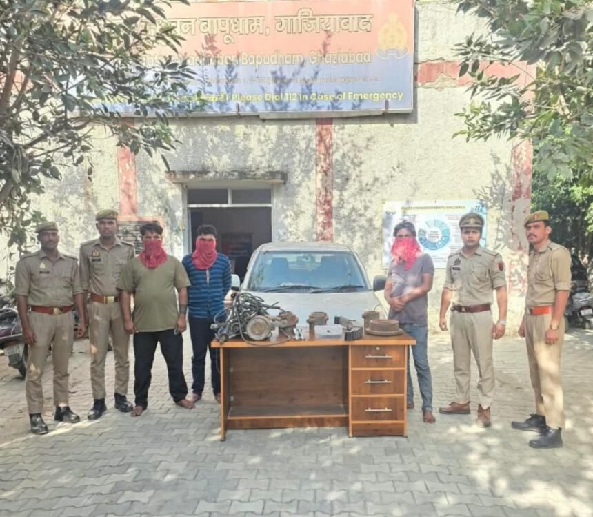 Three Accused Arrested for Stealing from Factory; Stolen Goods and Car Used in the Crime Recovered IMAGE CREDIT TO पुलिस