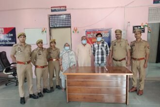 Three accused arrested for murder using an iron rod; weapon used in the crime recovered. IMAGE CREDIT TO POLICE