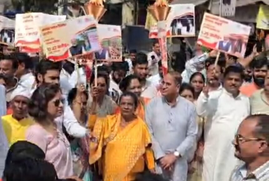 Grand Seva Sankalp Yatra Held in Bijnor to Mark 25 Years of the Prime Minister’s Public Life IMAGE CREDIT TO रिपोर्टर