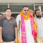 Valmiki Community Gives a Warm Welcome to Sikandar Pawar on His Arrival in Nagina IMAGE CREDIT TO रिपोर्टर