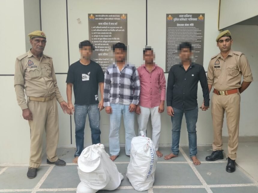 Kavinagar Police Crack Down on Illegal Hookah Bar, Four Arrested IMAGE CREDIT TO POLICE