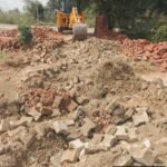 GDA Bulldozer Action Against Illegal Colonies in Muradnagar, Demolition Carried Out Across 14,500 Square Metres IMAGE CREDIT TO प्राधिकरण