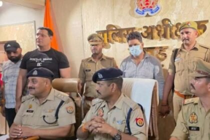 ₹1.5 Crore Old Currency Racket: Businessman Arrested with Banned Notes Worth ₹1.44 Crore, Two Associates Named IMAGE CREDIT TO POLICE