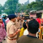 SSP Navneet Singh Visits Narayani Shila on Pitru Amavasya to Review Security Arrangements. IMAGE CREDIT TO पुलिस