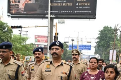 Mission Shakti Makes Its Mark: 2,000 Women Take to the Streets in Ghaziabad, Delivering a Strong Message of Safety and Respect. IMAGE CREDIT TO पुलिस