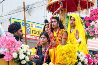 Audiences Moved by Lord Ram’s Exile Scene; Ram-Kevat Dialogue Echoes Along the Ganga Canal. IMAGE CREDIT TO रिपोर्टर