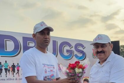 Haridwar ran against drugs; District Magistrate, officials, and citizens participated in the mini half-marathon. IMAGE CREDIT TO सूचना विभाग