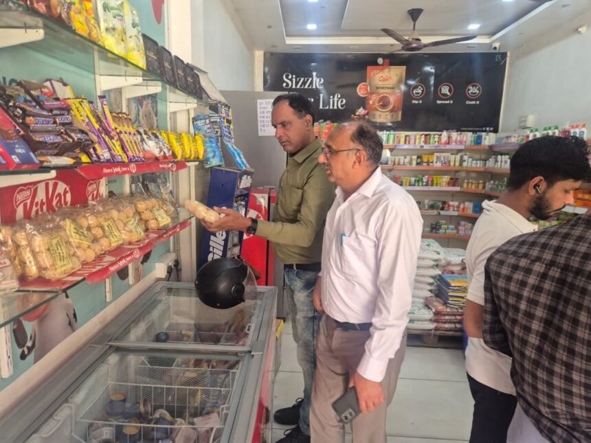 Food Safety Department Raids SIDCUL, Destroys 13 Kg of Kuttu Flour; Legal Action Against Two Traders in the Pipeline — IMAGE CREDIT TO सूचना विभाग