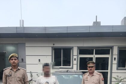 Shalimar Garden Police Arrest Doda Poppy Smuggler, Recover 15 Kilograms of Narcotics and a Car IMAGE CREDIT TO पुलिस