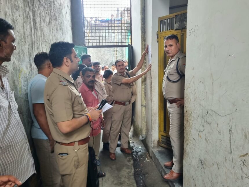 Police Make Public Announcements at Homes of Two Absconding Accused in Cow Slaughter Cases, Court Orders Affixed IMAGE CREDIT TO पुलिस
