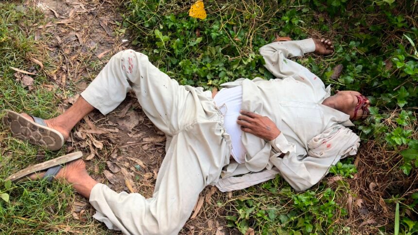 Labourer’s Body Found with a Gunshot Wound to the Head, Causing Panic in Rampur Maniharan IMAGE CREDIT TO रिपोर्टर