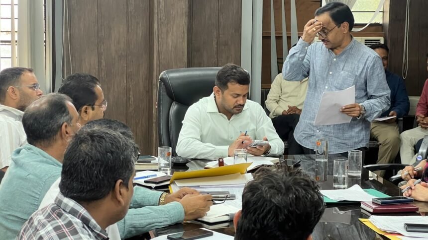 Administration Gears Up for Census, Emphasizes Timely and Error-Free Data Collection. IMAGE CREDIT सूचना विभाग