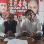 Allegations of Irregularities in Graduate Voter List, Samajwadi Party Accuses BJP of Undermining Democracy. IMAGE CREDIT रिपोर्टर