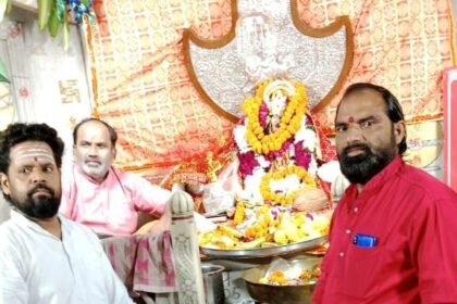 A Massive Influx of Devotees at the Ancient Bala Sundari Devi Temple During Navratri; Temple Premises Echo with Chants of “Jai Mata Di” — IMAGE CREDIT TO रिपोर्टर