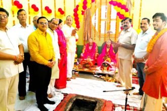 2,300 Lakshmi-Narayan Yantras Worshipped as per Rituals; Grand Procession of Maharaja Agrasen to Be Held Today — IMAGE CREDIT TO रिपोर्टर