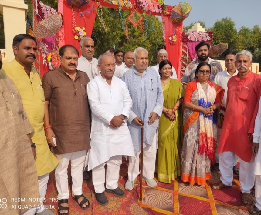 Inauguration of Kanha Gaushala in Niwari: MP Dr. Rajkumar Sangwan and MLA Dr. Manju Shivach Inaugurate the Facility — IMAGE CREDIT TO रिपोर्टर