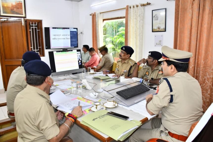 Six Circle Officers Asked to Explain Rise in Pending Investigations; DIG Tightens the Noose IMAGE CREDIT TO: पुलिस