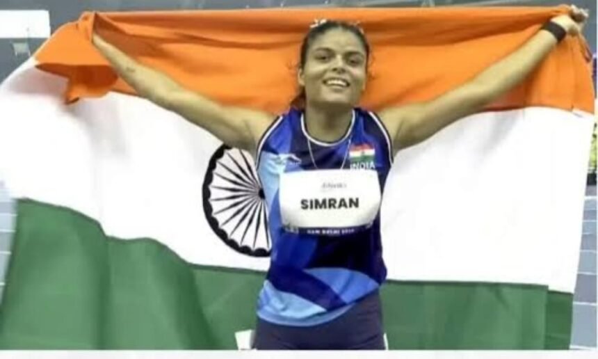 Simran Sharma from Modinagar wins gold at the Para Asian Games, completing the 200-meter race in 24.80 seconds. IMAGE CREDIT TO रिपोर्टर