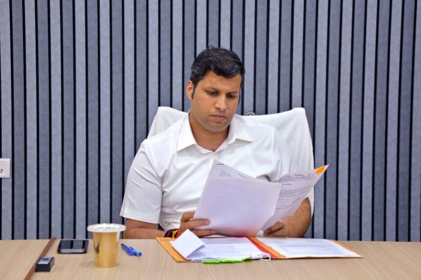 Action to be taken against Booth Level Officers (BLOs) absent from their polling booths; instructions issued to withhold salaries and file FIRs. IMAGE CREDIT TO सूचना विभाग
