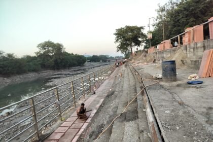 Preparations for Kumbh 2027 Gather Pace as Construction of Ghats Spanning Over Three Kilometres Continues in Haridwar. IMAGE CREDIT TO रिपोर्टर