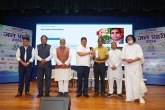 Tharauli’s Yogi Lake Once Again Brings Pride to Saharanpur; Sandeep Chaudhary Receives the “Jal Prahari” Award. IMAGE CREDIT TO रिपोर्टर