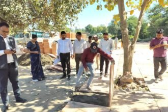 Preparations for Kumbh 2027 Gain Momentum; Mela Officer Sonika Reviews Ghats and Parking Arrangements — IMAGE CREDIT TO... सूचना विभाग