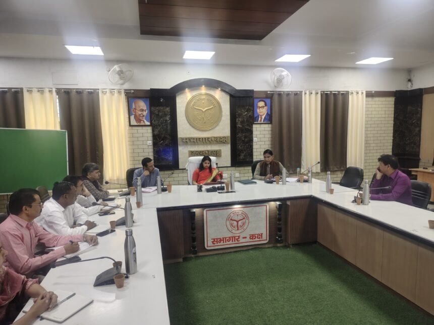 Relief from the Menace of Monkeys: District Magistrate Calls Emergency Meeting; Master Plan to Be Developed for Sterilization and Relocation to Forests IMAGE CREDIT TO सूचना विभाग